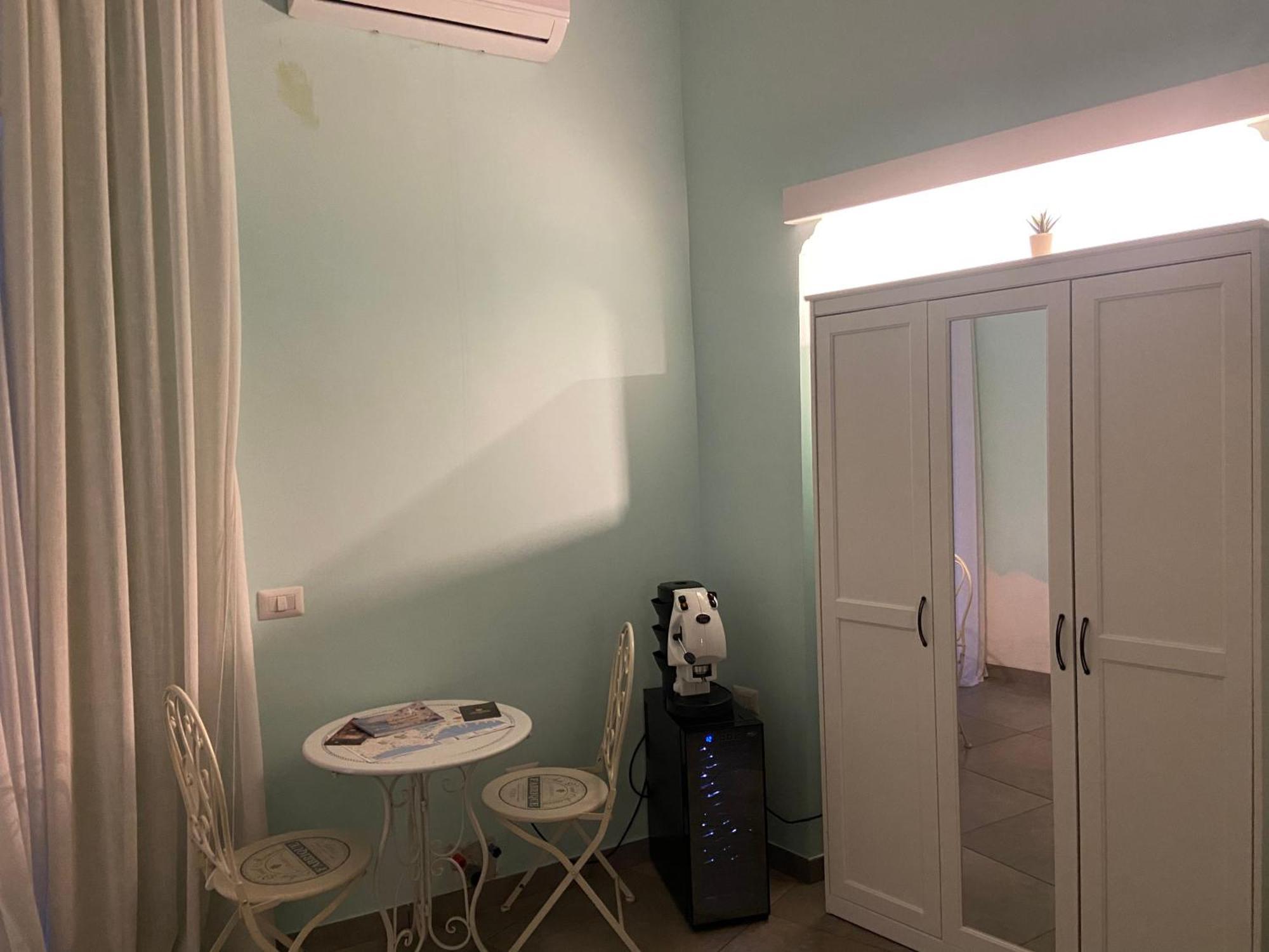 Beb La Gemma Acomodação com café da manhã Nápoles Exterior foto